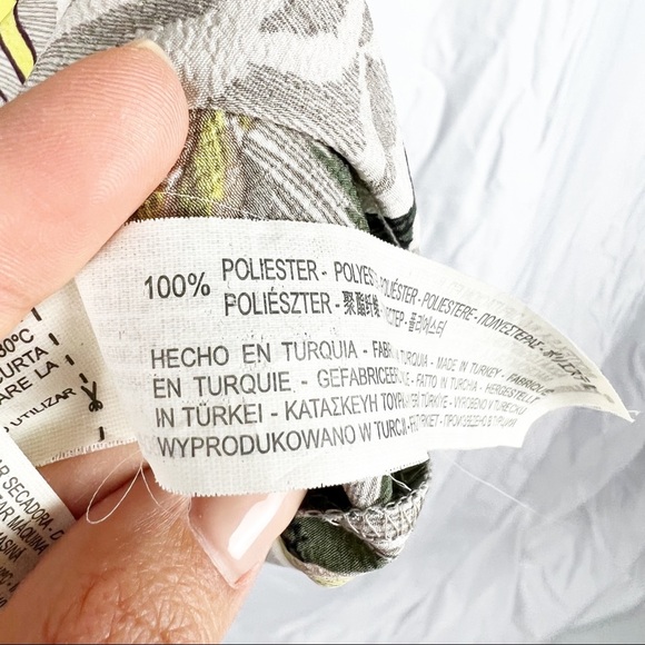 Zara Boxy Top Green Floral - Picture 5 of 6